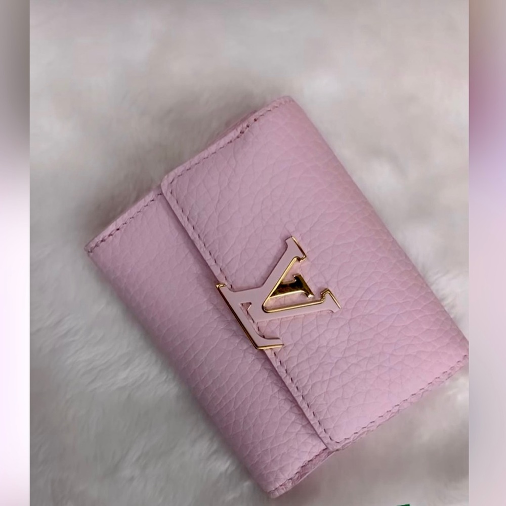 COPY - Louis Vuitton Capucines XS wallet